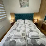 Apartman Plavi Bor